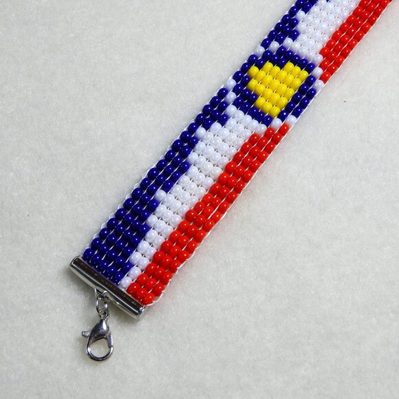 Utah state flag bead bracelet, handmade, adjustable length, beehive state - Picture 4 of 7